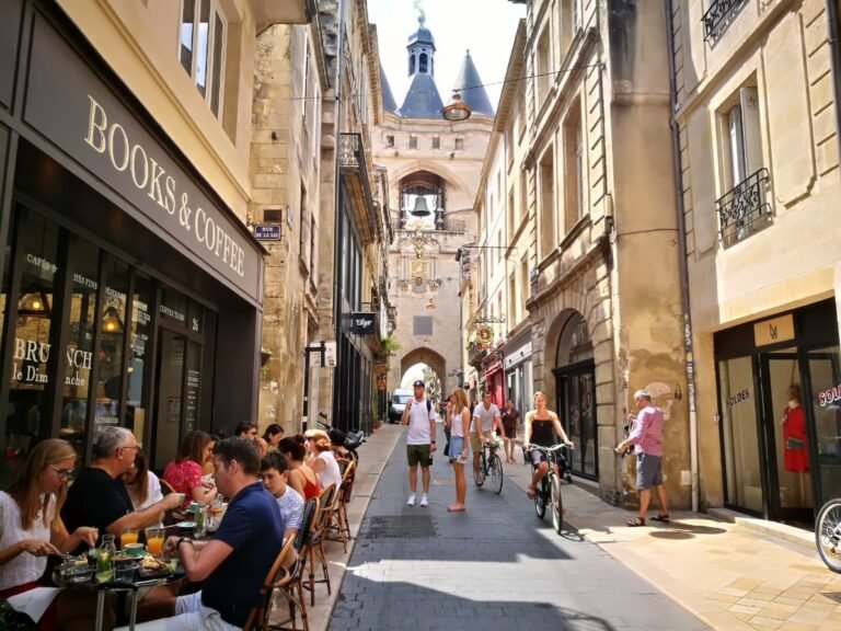where can i buy weed Bordeaux