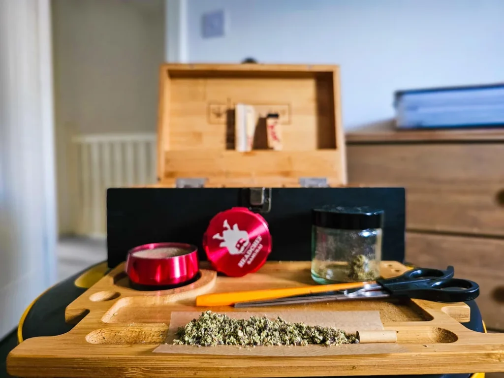 Where can i buy weed in Verona