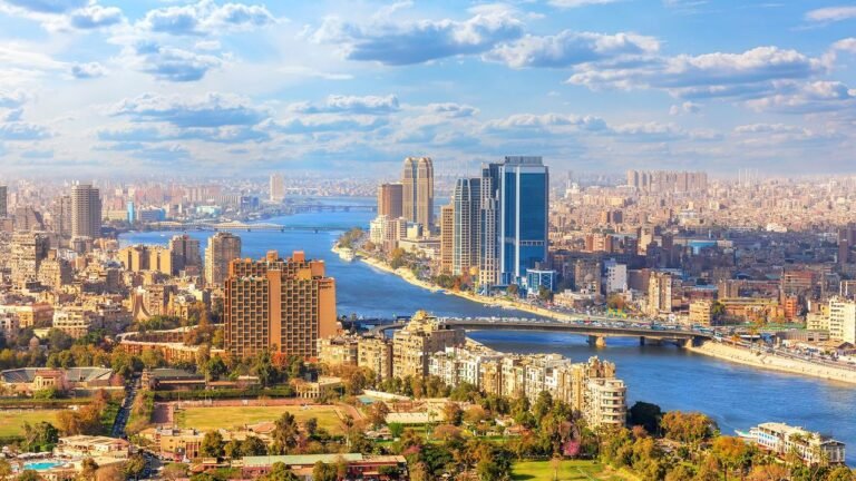 Where can i find weed in Cairo