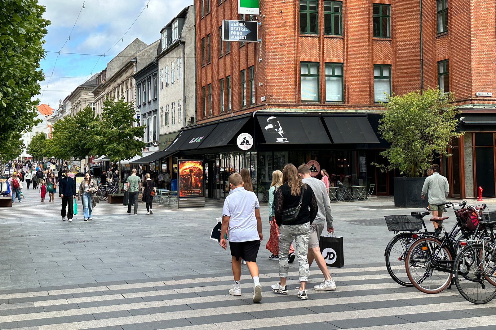 Waar kan ik marihuana kopen in Aarhus?